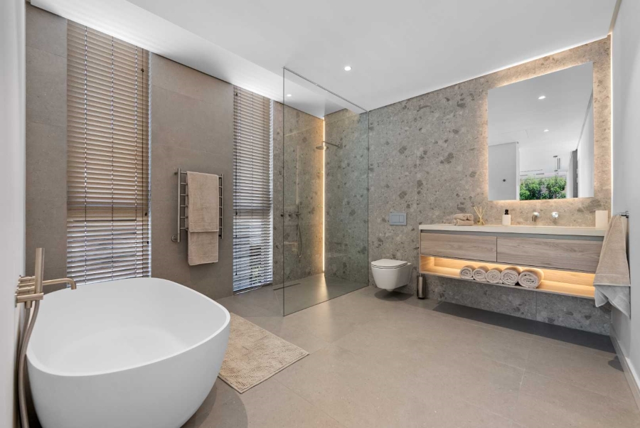 5 Bedroom Property for Sale in Camps Bay Western Cape